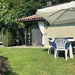 Casa Fronte Con Piscina *
