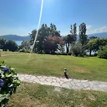 Casa Fronte Con Piscina Angera