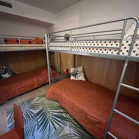 Casa Fronte Con Piscina * アンジェーラ