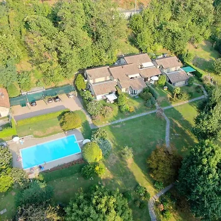 度假居 Casa Fronte Con Piscina