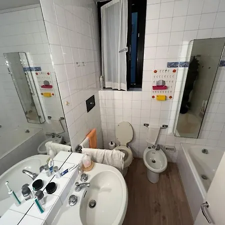 Casa Fronte Con Piscina 펜션 *