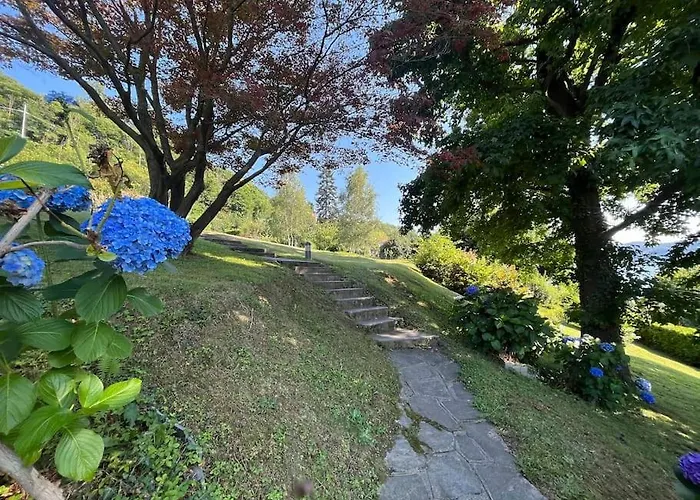 Сasa de vacaciones Casa Fronte Con Piscina