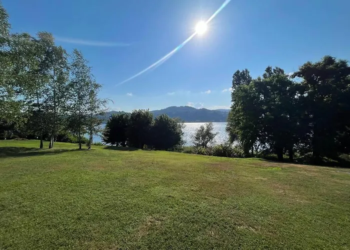 Casa Fronte Con Piscina 펜션 *