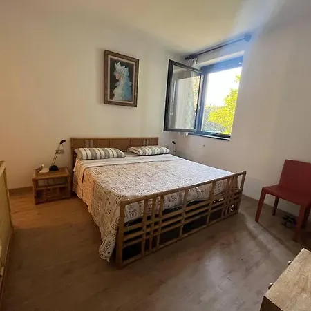 Hébergement de vacances Casa Fronte Con Piscina